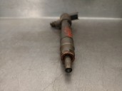 Recambio de inyector para kia rio ii (jb) 1.5 crdi referencia OEM IAM 338002A400 0445110256 BOSCH