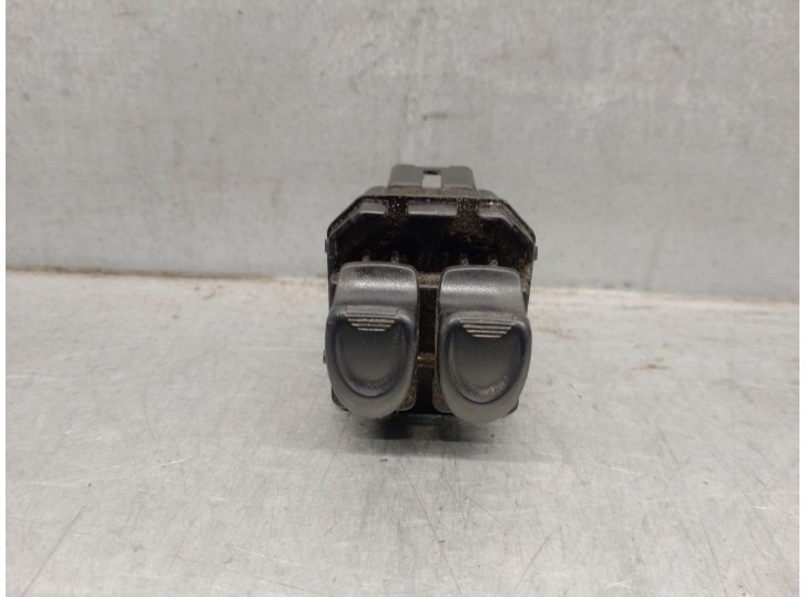 Recambio de mando elevalunas delantero izquierdo para daewoo matiz (m100, m150) 0.8 referencia OEM IAM 96563826 96563826 