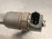Recambio de inyector para kia rio ii (jb) 1.5 crdi referencia OEM IAM 338002A400 0445110256 BOSCH