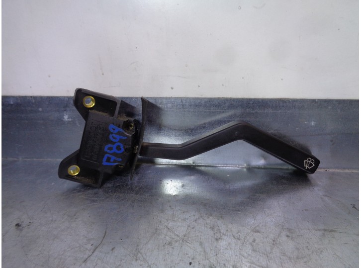 Recambio de mando limpia para volvo serie 740 berlina/familiar 2.3 referencia OEM IAM 1363016 01837727 LK