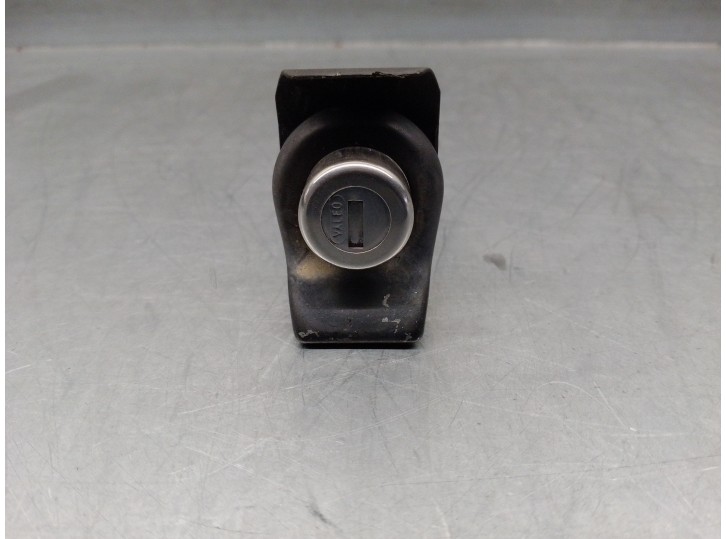 Recambio de maneta exterior porton para renault 19 (1989...) 1.7 referencia OEM IAM 7700821013 