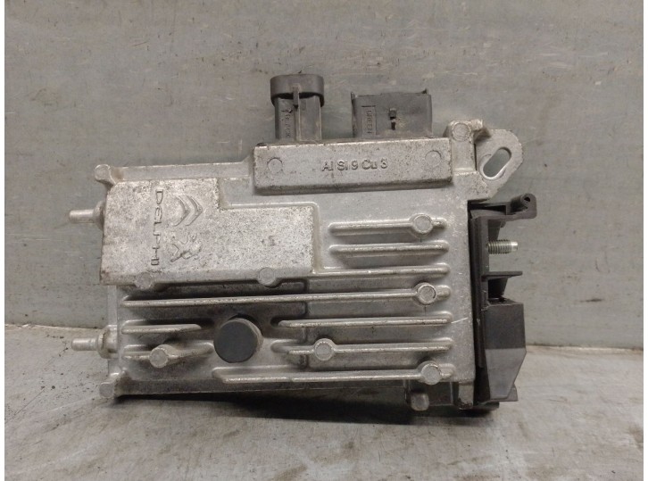 Recambio de centralita start / stop para citroën c4 picasso ii 1.2 thp 130 referencia OEM IAM 9819598180 DENSO