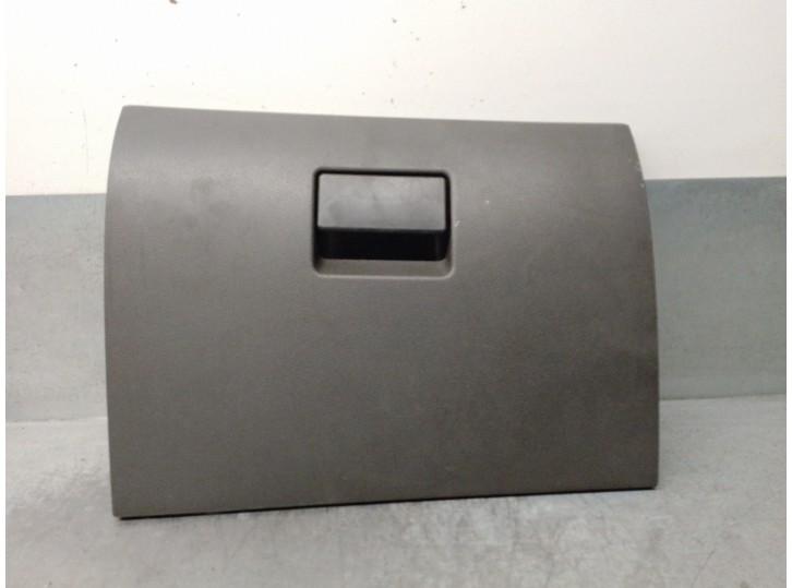 Recambio de guantera para ford focus c-max (cap) 1.6 tdci cat referencia OEM IAM 3M51R06052AA 