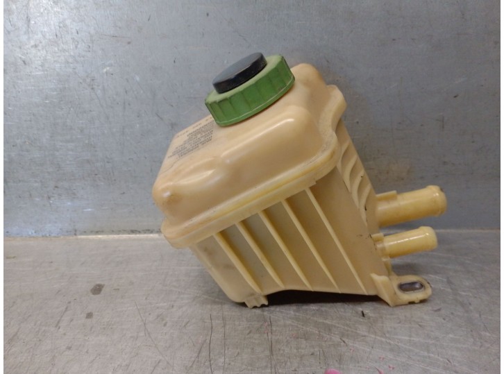 Recambio de deposito servo para porsche cayenne (92a) 4.2 s diesel referencia OEM IAM 7L6422371E 95531401530 