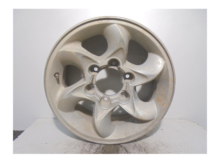 Recambio de llanta para hyundai terracan (hp) 2.9 crdi gl referencia OEM IAM 52910H1400 R167JX16OFFSET20 ALUMINIO 6P