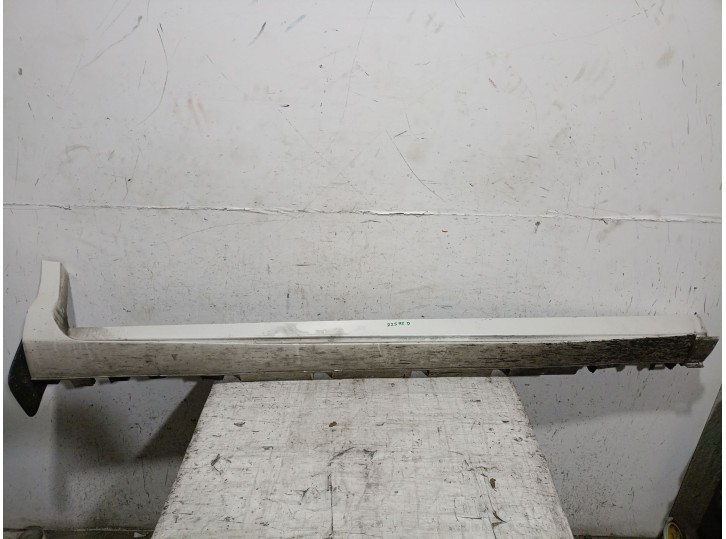 Recambio de faldon lateral para ford kuga ii (dm2) 2.0 tdci referencia OEM IAM 9970304 9970304 