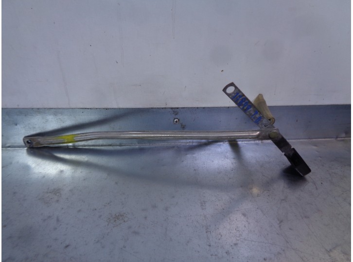 Recambio de bisagra puerta para volvo serie 740 berlina/familiar 2.3 referencia OEM IAM 1320315 TRA DER 