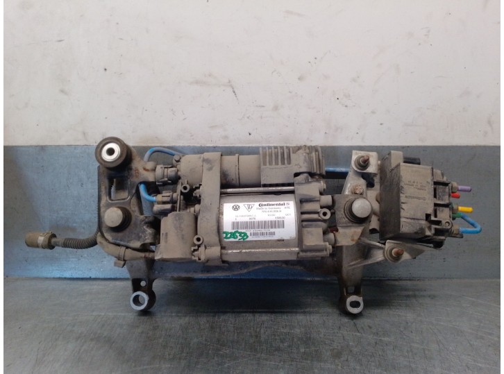 Recambio de bomba suspension para porsche cayenne (92a) 4.2 s diesel referencia OEM IAM 7P0616006H CONTINENTAL