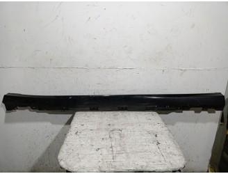 Recambio de faldon lateral para mercedes-benz clase r (w251, v251) r 320 cdi 4-matic (251.022, 251.122) referencia OEM IAM A2516