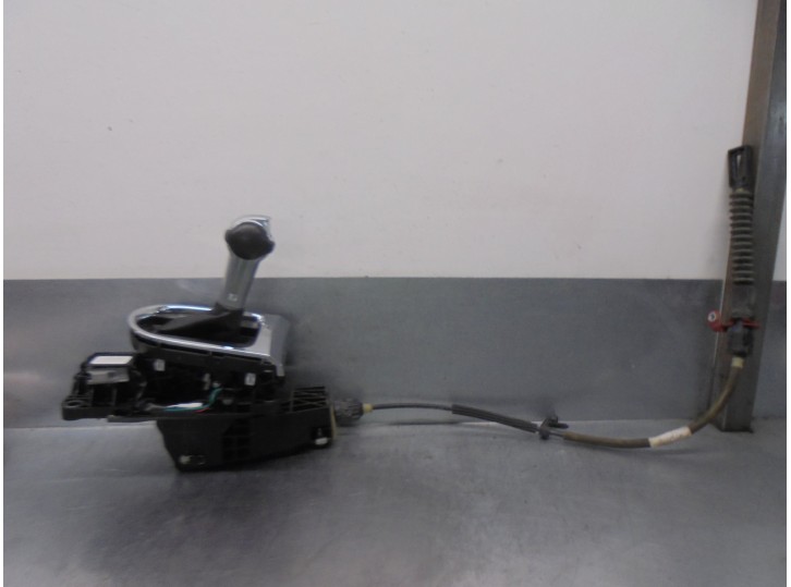 Recambio de palanca cambio para ford mustang 2.3 ecoboost cat referencia OEM IAM FR3P7K004DA FR3P7K004DA3ZHE 