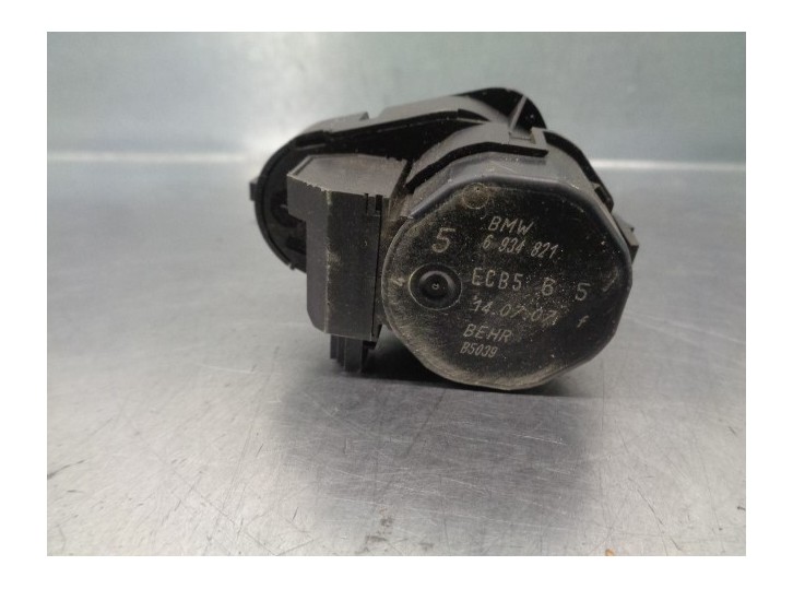 Recambio de motor apertura trampillas climatizador para bmw x3 (e83) 2.0 turbodiesel cat referencia OEM IAM 6934821 