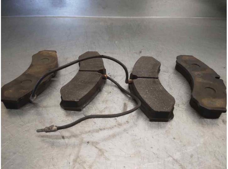 Recambio de pastillas de freno para renault mascott 3.0 diesel referencia OEM IAM   
