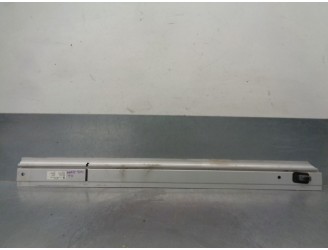 Recambio de molduras traseras para bmw x3 (e83) 2.0 turbodiesel cat referencia OEM IAM 3411942 