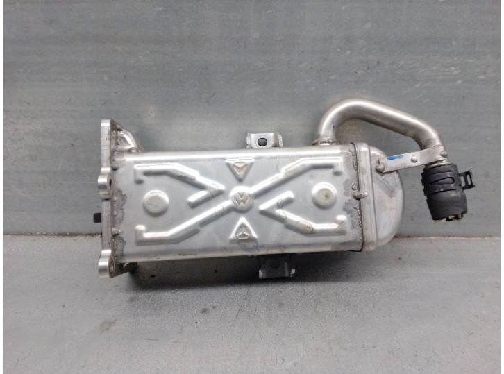 Recambio de enfriador egr para volkswagen polo v (6r1, 6c1) 1.6 tdi referencia OEM IAM 03L131512DP 03L131512BH 