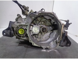 Recambio de caja cambios para volvo v40 familiar 1.8i referencia OEM IAM KF5M42 KF5M421F8AE AD0601