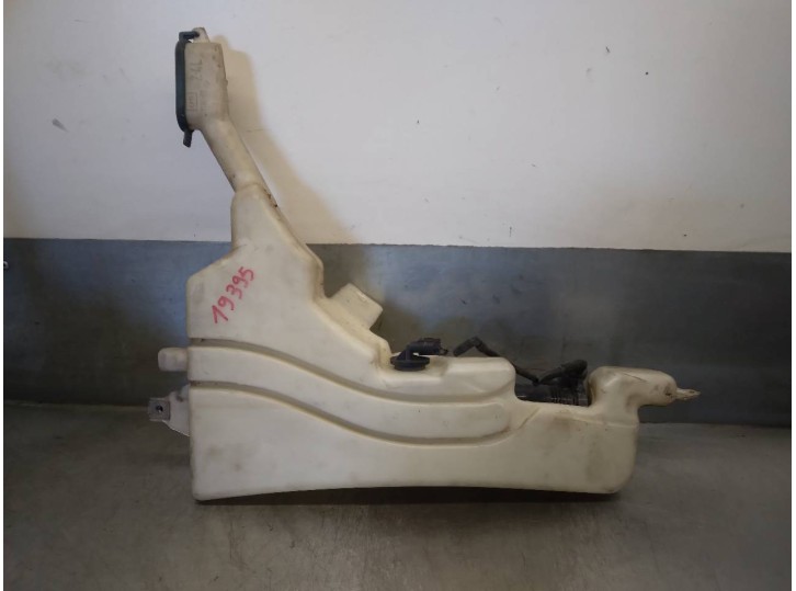 Replacement washer fluid reservoir for Mini R50, R53 1.4 16V Turbodiesel CAT OEM IAM reference 7158228 7158228 
