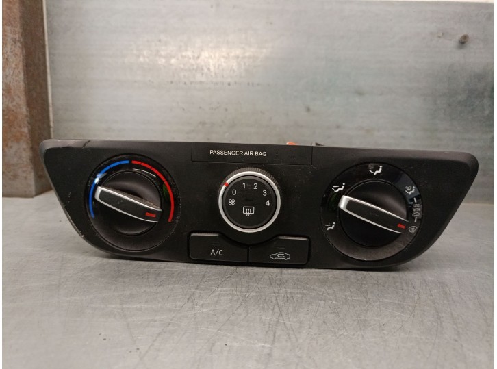 Recambio de mando climatizador para hyundai i10 iii (ac3, ai3) 1.2 mpi referencia OEM IAM 97250K7130 97250K7130TT6 
