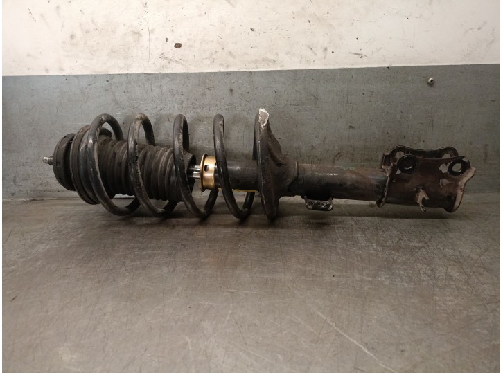 Replacement front right shock absorber for Chevrolet Aveo / Kalos Hatchback (T200) 1.2 OEM IAM reference 96410168 96410168