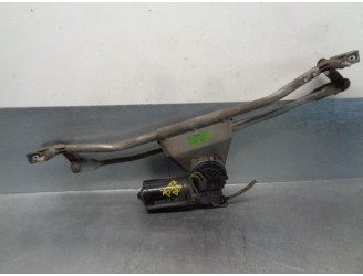 Replacement front wiper motor for Volvo 460 Series 2.0i Action OEM IAM reference 3412182 0390246313 BOSCH