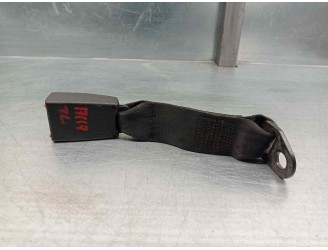 Recambio de enganche cinturon para alfa romeo 145 1.6 16v cat referencia OEM IAM 231199 TRA CENTRAL 3 PUERTAS