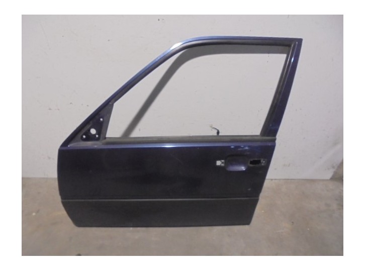 Recambio de puerta delantera izquierda para volvo serie 460 2.0i action referencia OEM IAM 3345181 AZUL 4 PUERTAS