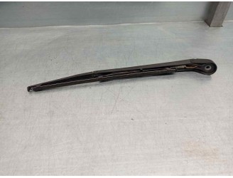 Replacement rear wiper arm for Alfa Romeo 145 1.6 16V CAT OEM IAM reference 60588840 