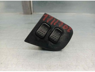 Replacement front left window regulator switch for Alfa Romeo 145 1.6 16V CAT OEM IAM reference 153049000 60629716 