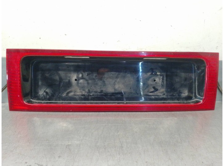 Recambio de piloto trasero central para volkswagen sharan (7m6/7m9) 1.9 tdi referencia OEM IAM 7M3945255H  