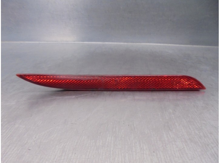 Recambio de piloto trasero derecho paragolpes para ford mustang 2.3 ecoboost cat referencia OEM IAM FR3B15A448A 