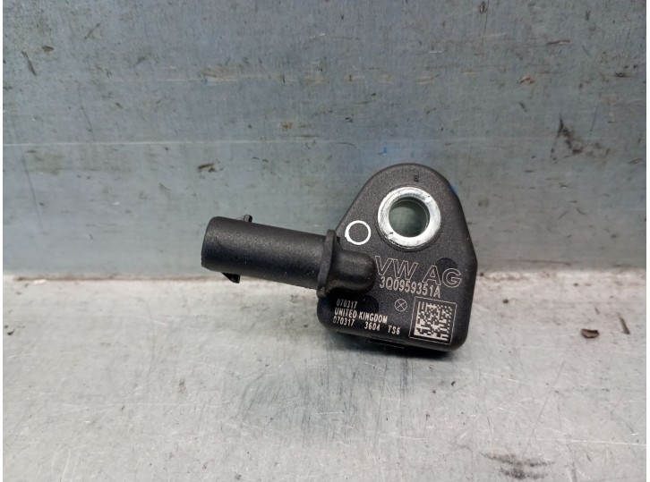 Recambio de sensor impacto para seat ateca (kh7, khp) 1.4 tsi referencia OEM IAM 3Q0959351A 