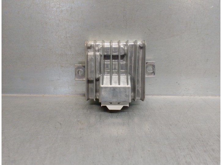 Recambio de modulo electronico para mercedes-benz clase v (w447) referencia OEM IAM A2139005932  