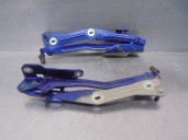 Replacement tailgate hinge for Ford Mustang 2.3 EcoBoost CAT OEM IAM reference FR3B6342700AD FR3D6342701AD 