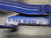 Recambio de bisagra porton para ford mustang 2.3 ecoboost cat referencia OEM IAM FR3B6342700AD FR3D6342701AD 