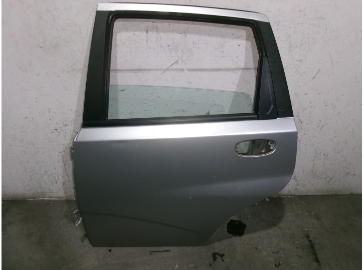 Recambio de puerta trasera izquierda para chevrolet aveo / kalos hatchback (t200) 1.2 referencia OEM IAM 96585392 96585392 