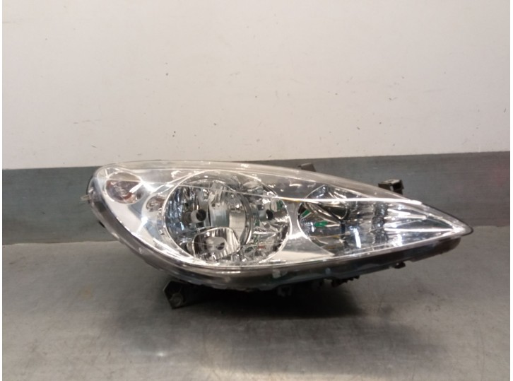 Recambio de faro derecho para peugeot 307 cc (s1) 2.0 16v cat referencia OEM IAM 6205Z4 6205Z4 
