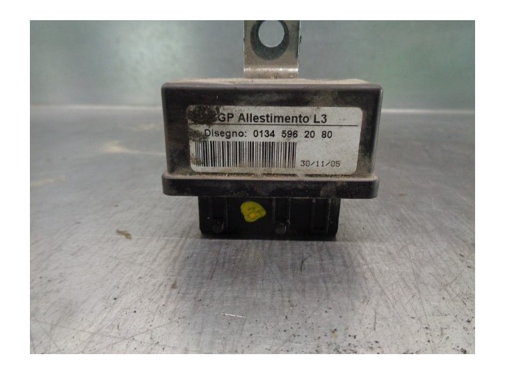 Replacement relay for Fiat Ducato open cab 33 (06.2006 =>) L1 100 Multijet OEM IAM reference 01345962080 