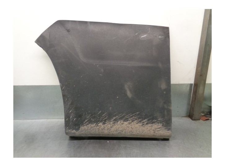 Recambio de molduras traseras para fiat ducato caja abeirta 33 (06.2006 =>) l1 100 multijet referencia OEM IAM 735422913  