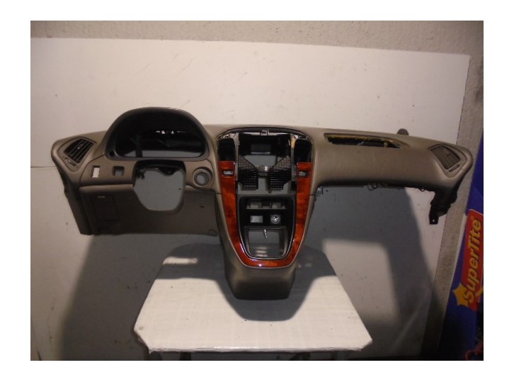 Recambio de salpicadero para lexus rx300 (mcu15) luxury referencia OEM IAM 5540148020E0 PIEL GRIS 