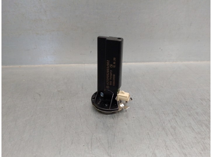 Recambio de antena para mercedes-benz clase v (w447) referencia OEM IAM A2139052803 
