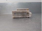 Recambio de caja reles / fusibles para lexus is 200 (ds2/is2) d-cat referencia OEM IAM 8273053020  