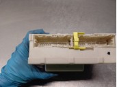 Recambio de caja reles / fusibles para lexus is 200 (ds2/is2) d-cat referencia OEM IAM 8273053020  