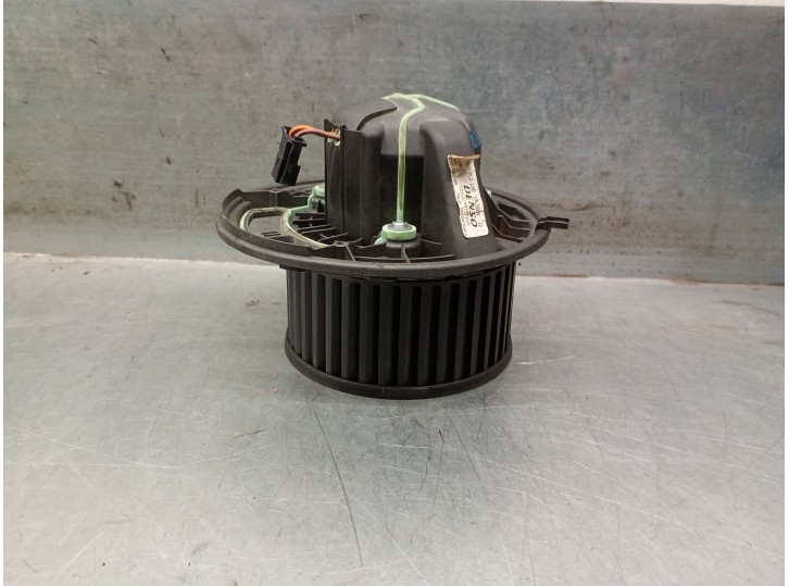 Recambio de motor calefaccion para bmw 3 (e90) 330 xd referencia OEM IAM 64119227670 64119227670 