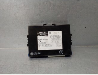 Recambio de centralita cierre para lexus is 200 (ds2/is2) d-cat referencia OEM IAM 8999053011 2325002390 DENSO