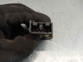 Replacement switch for Land Rover Discovery (SALLJG/LJ) 2.5 Turbodiesel OEM IAM reference 
