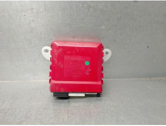 Recambio de modulo electronico para lexus is 200 (ds2/is2) d-cat referencia OEM IAM 9843053010 1233006662 DENSO