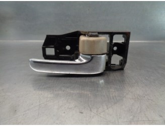 Recambio de maneta interior delantera derecha para lexus rx300 (mcu15) luxury referencia OEM IAM 6920548010A0  