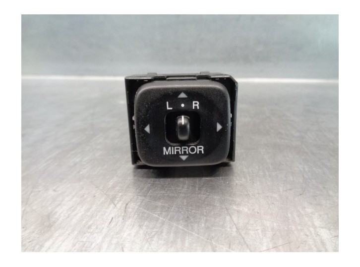 Recambio de mando retrovisor para lexus rx300 (mcu15) luxury referencia OEM IAM 8487041040 