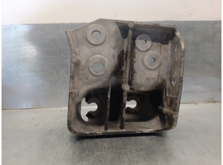 Replacement engine mount for Subaru Legacy V Station Wagon (BR) 2.0 D AWD OEM IAM reference 41032AJ050 41032AJ050 