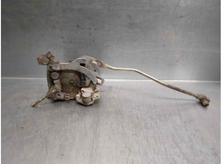 Recambio de cerradura puerta delantera derecha para mitsubishi pajero t.d. 2.5 referencia OEM IAM MB422962  5 PUERTAS