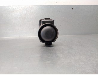 Recambio de modulo electronico para lexus is 200 (ds2/is2) d-cat referencia OEM IAM 8904053030 2370003810 